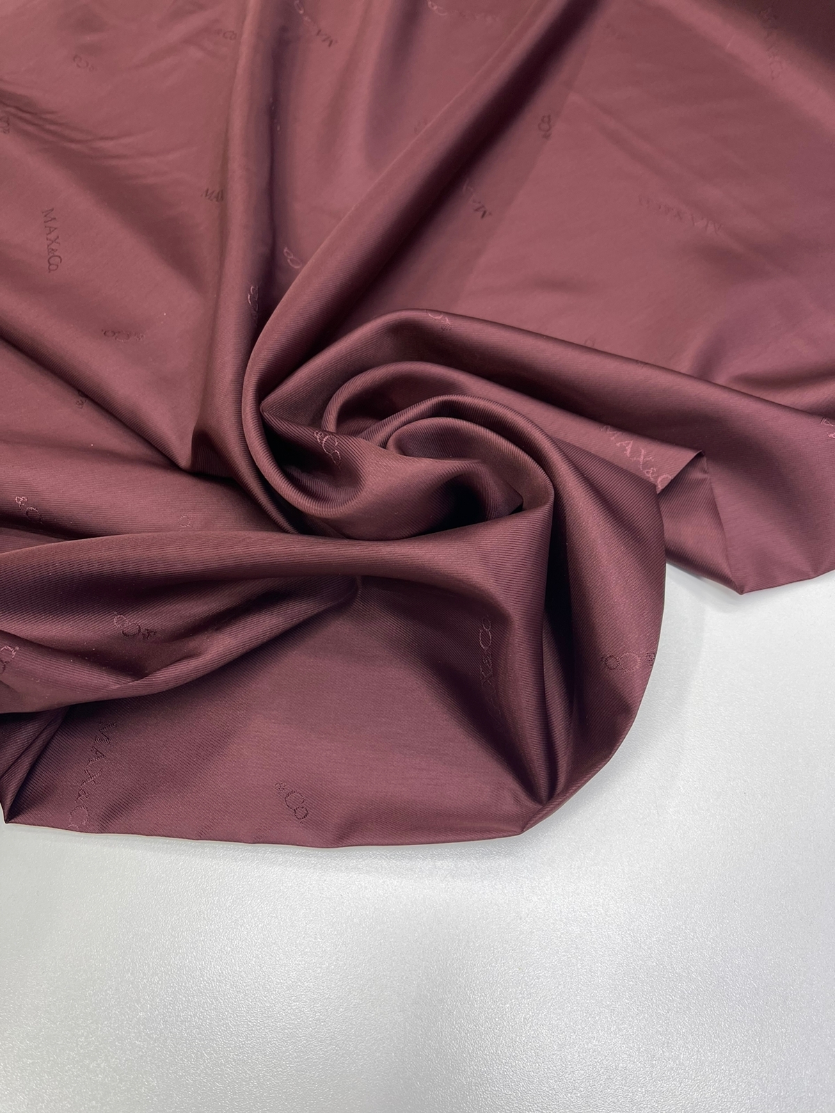 Вискоза подкладочная Чёрная