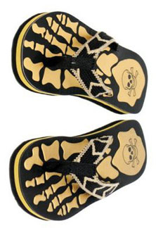 Пантолеты Кости на Пляже