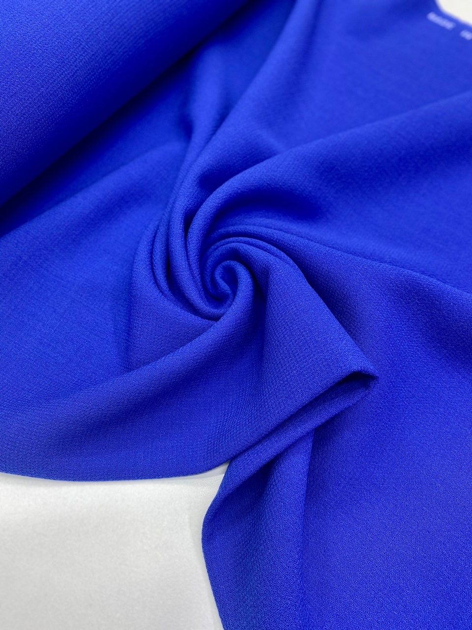 Креп костюмный вери-пери