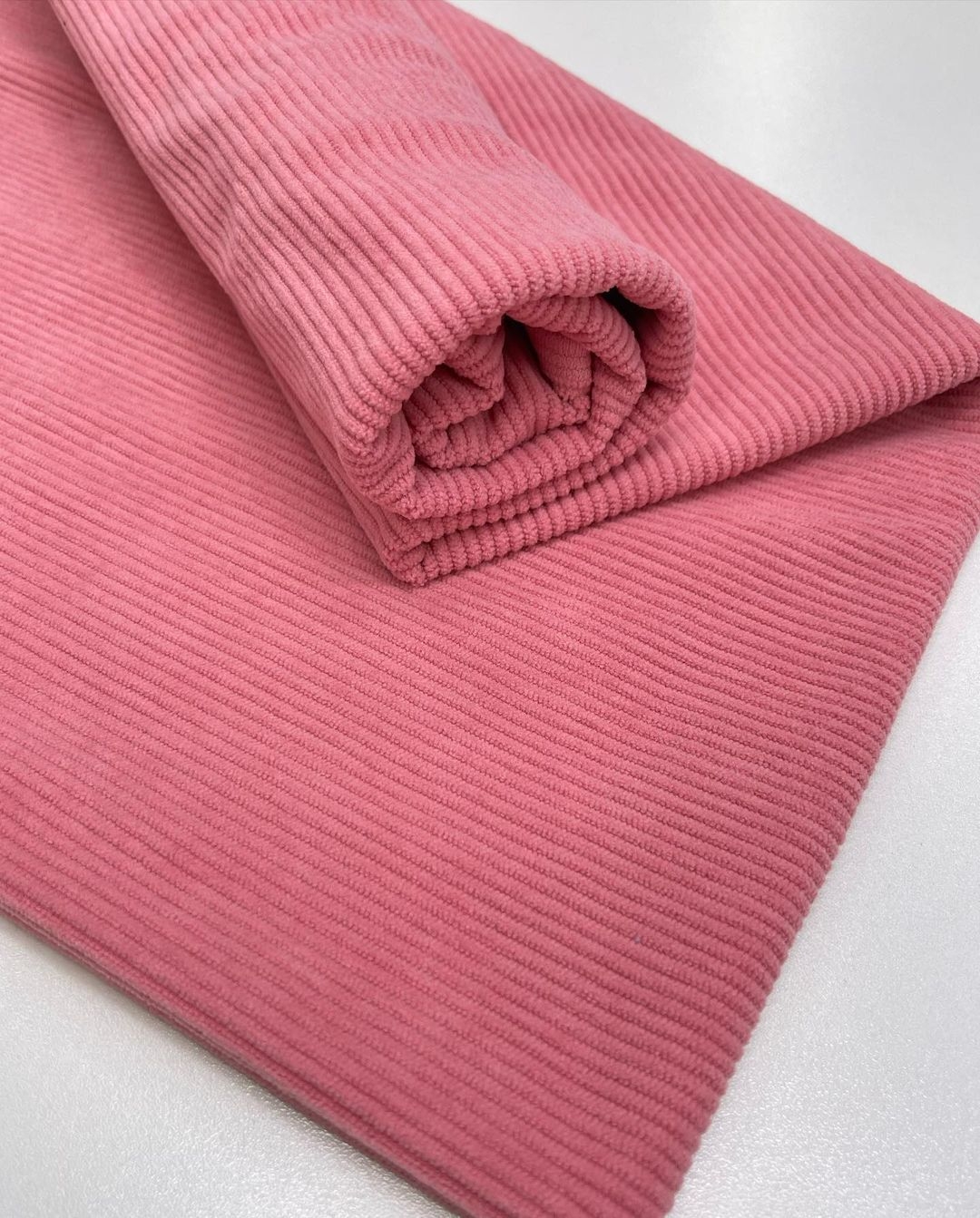 Вельвет розовый