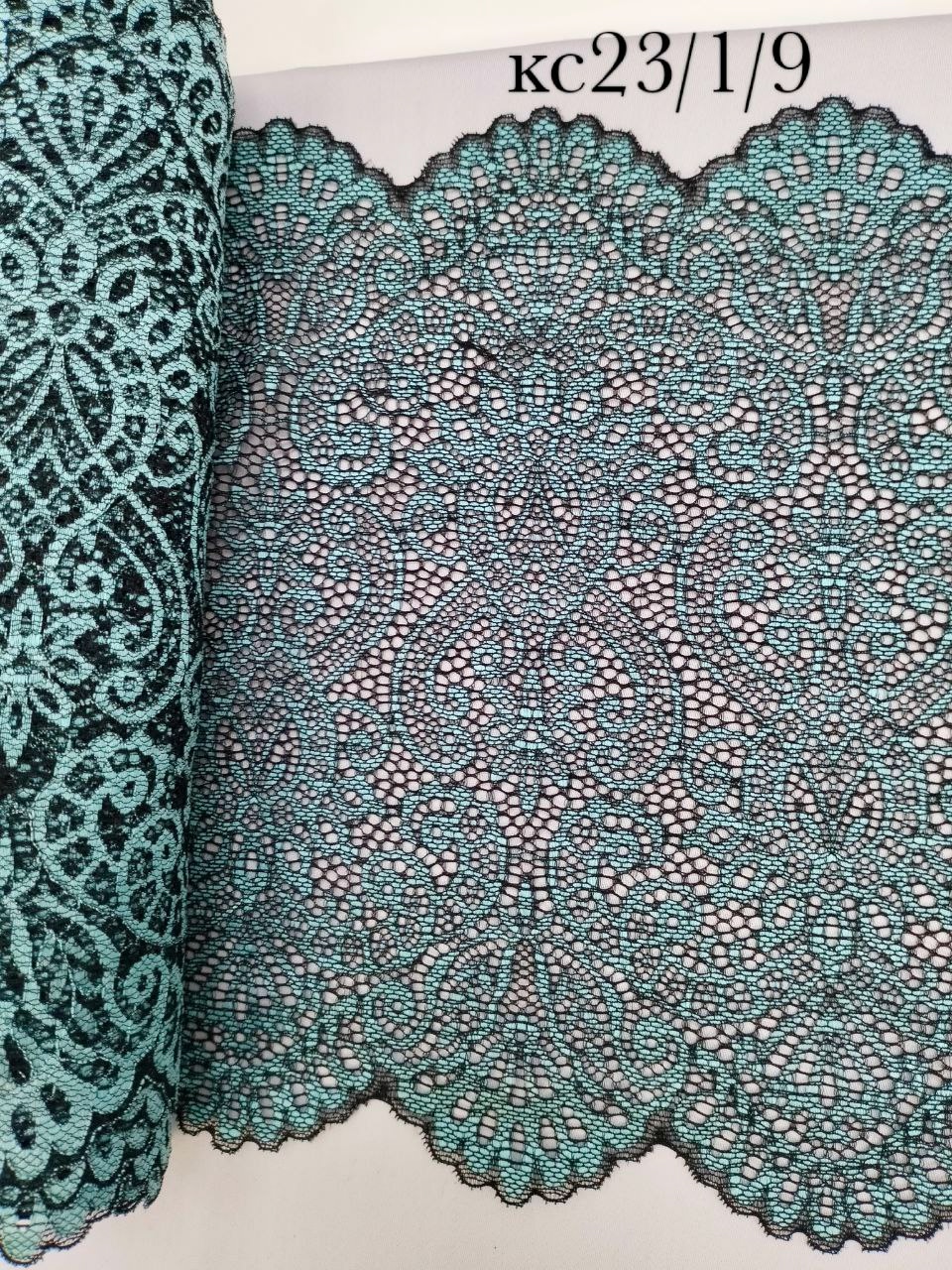 Кружево черно-изумрудный
