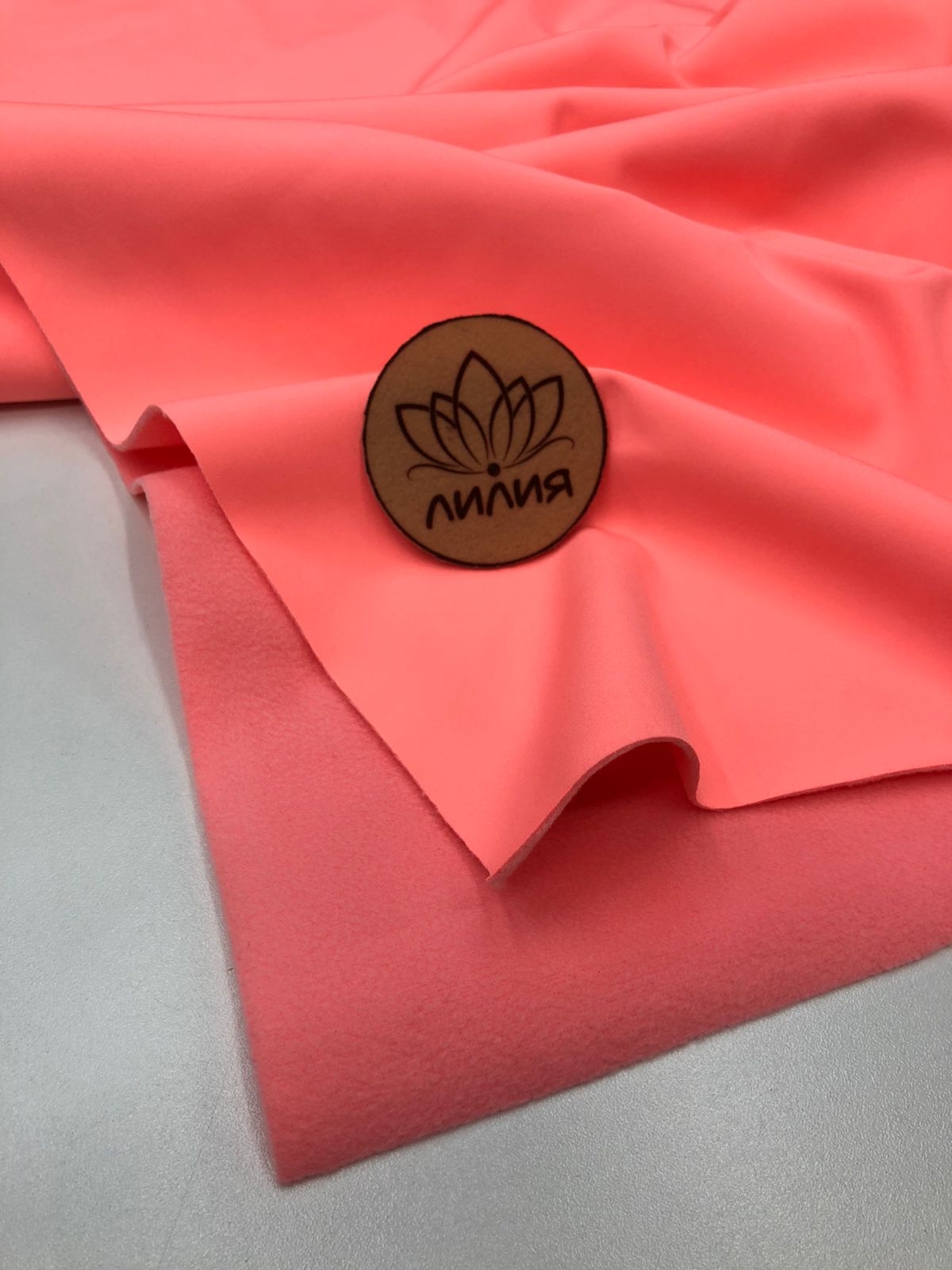 Софтшелл ярко розовый